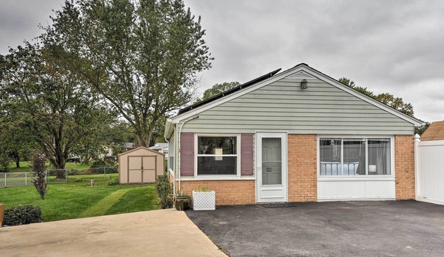 Renovated Apt ~ 20 Miles to Baltimore & DC!