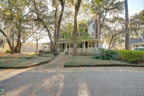 Riverside Cottage: Close to Ocean and Myrtle Beach