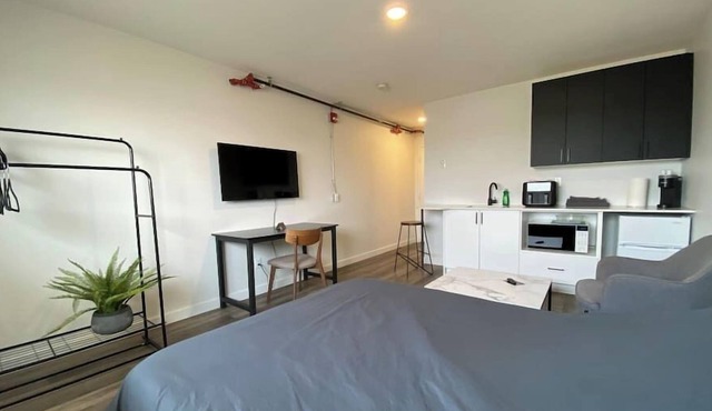 RNDup Urban Lofts Exec Single Room Modern and Trendy!