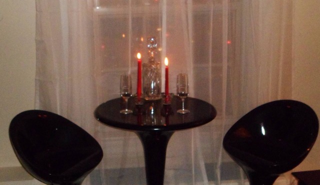 Romantic Studio in Perfect Washington,DC Location