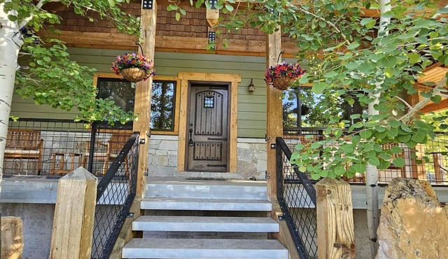 Rustic Riverside Ranch Getaway