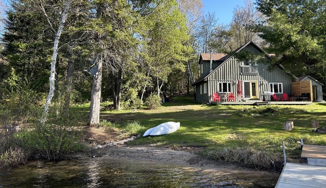 Sandy Shores of Eagle Lake Cottage Property