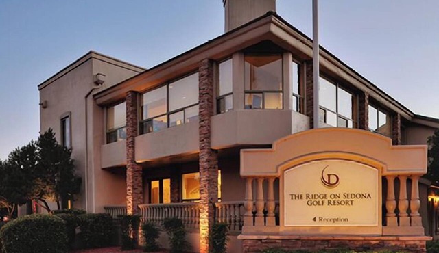Sedona | Desert Golf Escape | Trails, Greens & Resort Pools