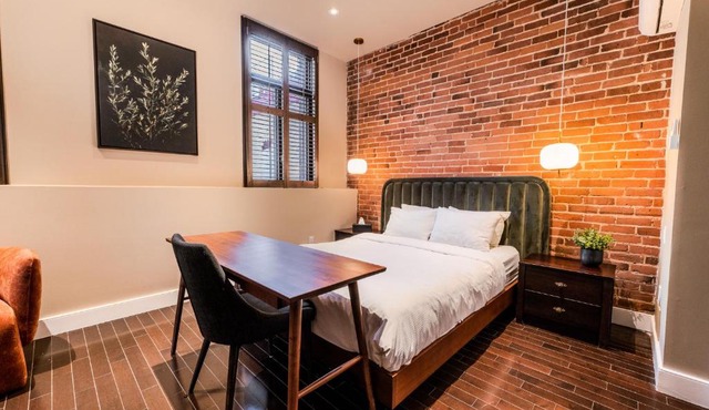 Self Check-In Boutique Hotel - Quartier latin - Room 102