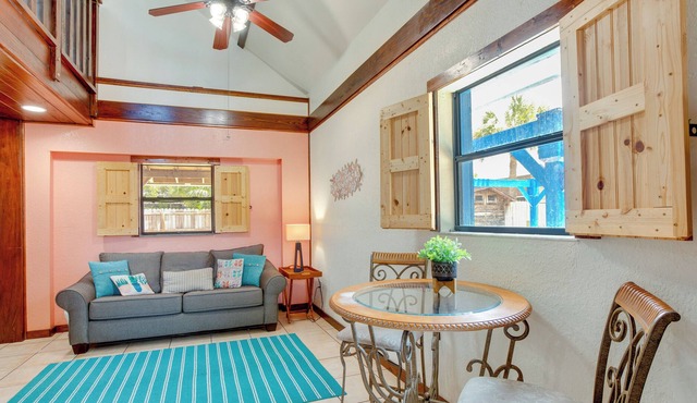 Seminole Oasis w/ Shared Pool, Grill & Patio!