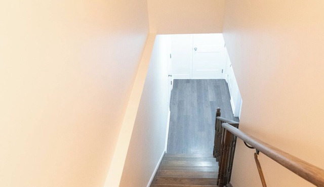 Serene 2-bedroom Basement apartment with AC in Oakville