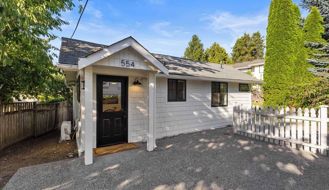 Serene cottage in charming Edmonds
