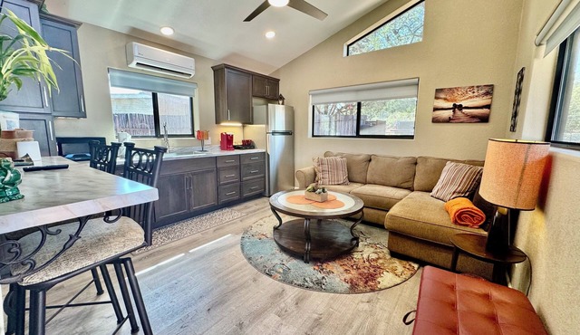 Serene, Private Gem with HOT TUB! W. Sedona, 1 Bdrm Gem!