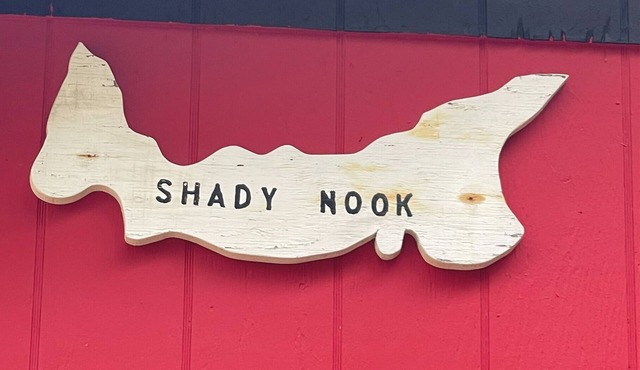 Shady Nook - 2 Bedroom Cottage Forest & Lake PEI Cottages