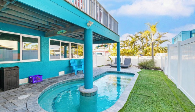 Sirena Del Mar | Newly Remodeled, Steps to Beach & Private Pool