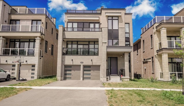 Skyline Serenity 4000+ SqFt of Luxury with Rooftop Terrace | Elevator &Lake View