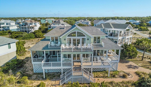 South Beach, Oceanfront, Beautiful Views, Great location! Both clubs optional.