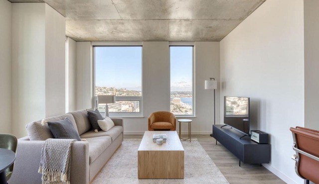 South Lake Union 2br w wd roof nr Lake Union SEA-492