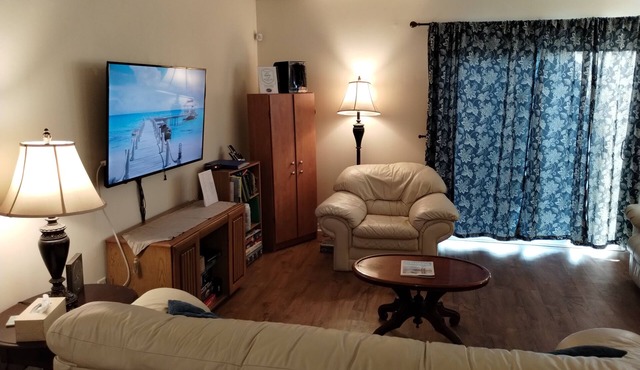 Spacecoast House in Quiet Neighborhood