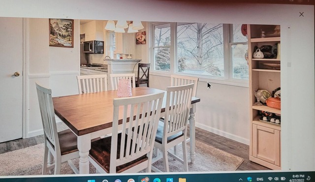 Spacious 5-bedroom villa with fitness room, WiFi in lovely New Carrollton