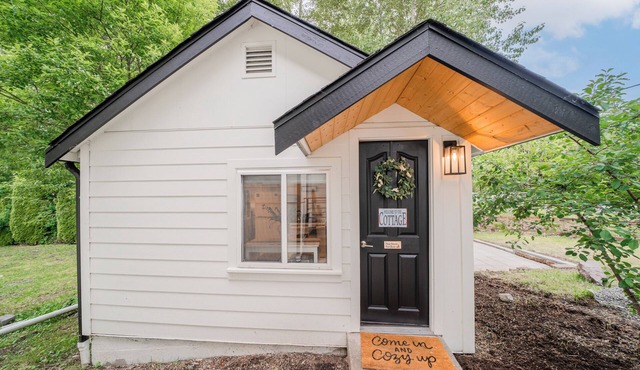 Stay at Lake Forbes Cottage, Your Home Away from Home