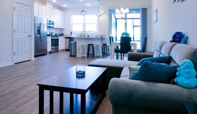 Stylish new townhouse with a lake view
