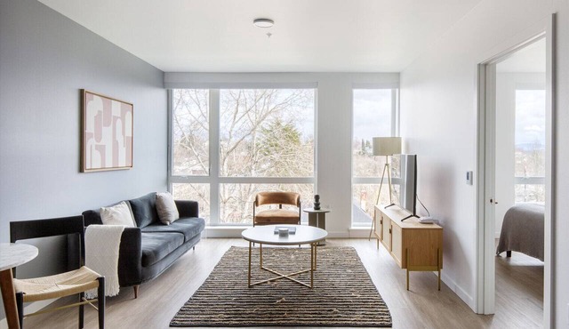 Sunlit Central District 1BR w/Gym & BBQ, nr downtown, by Blueground