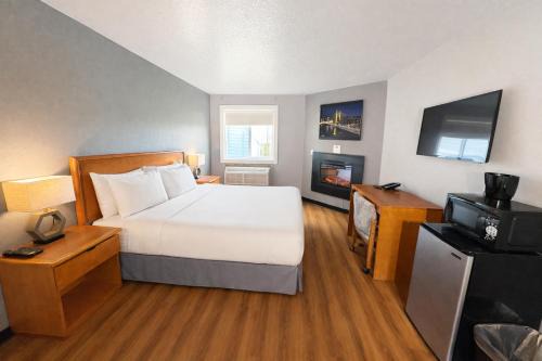 Sunnyside Inn and Suites