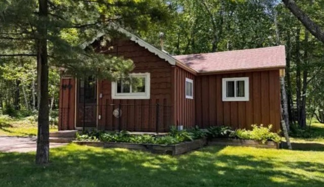 Sunrise Cottage at Miller's Cottages
