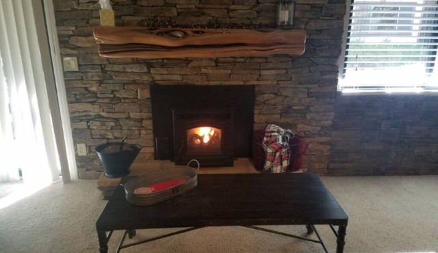 Tee & Jeep's cozy condo