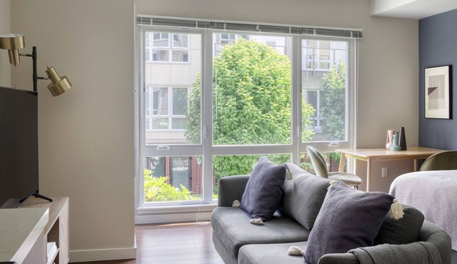 Terrific Bellevue Studio w/Theater & Overlook, nr Bars, by Blueground
