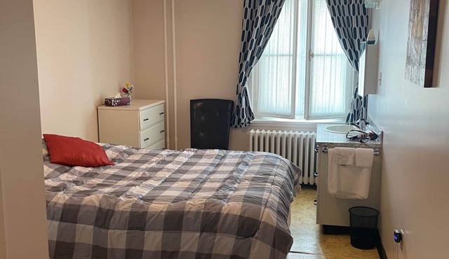 The Couvent, 203 - Queen bedroom