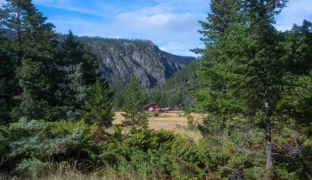 The Farmhouse at Deadman Acres