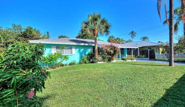 The Flamingo House at Indian Beach Sapphire Shores