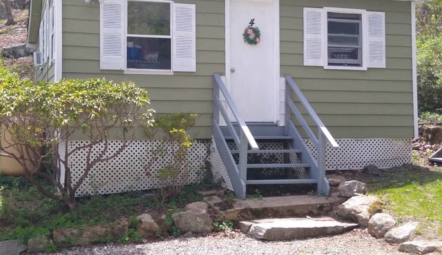 The Hideaway (Cottage 4)