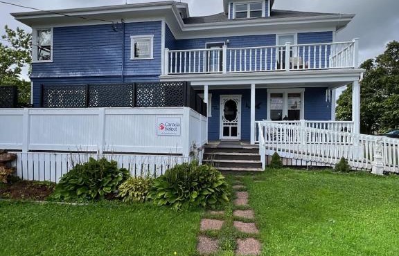 The Home Place Inn