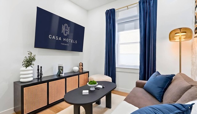 The McCaul | Newly Designed Group Suite Near MAJOR INTERNATIONAL SPORTING EVENT