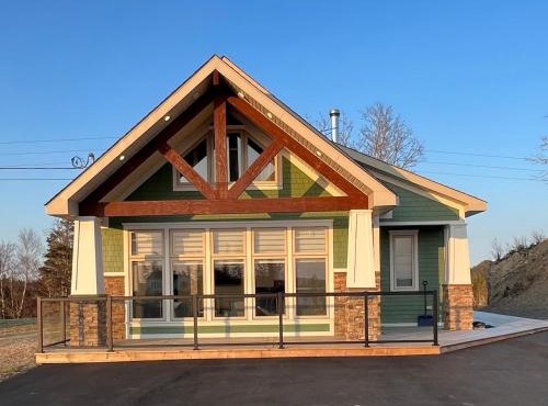 The Millhouse Oceanfront Cottage