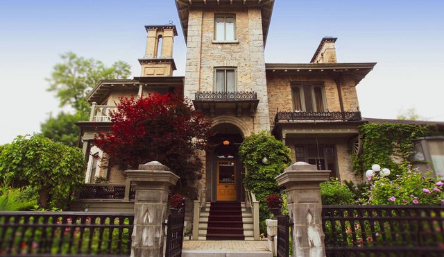 The Rosemount Inn