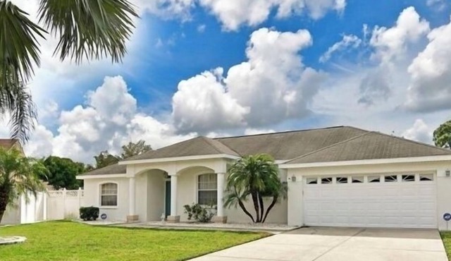 The Sea is Calling - 3 BR 2 Bath Home with Heated Pool Close to Many Beaches
