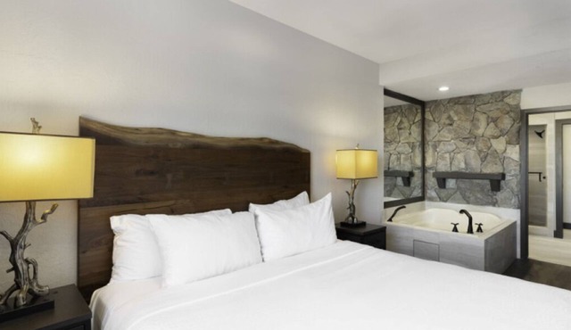 The Signature One Bedroom Villa at Westgate Park City Ski Valet