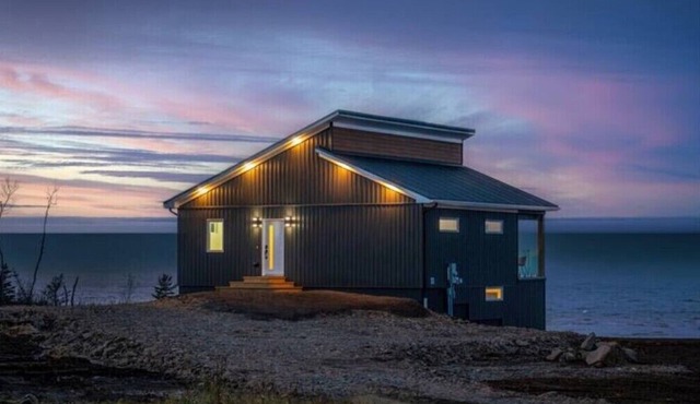 Tidal Bay cottage
