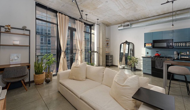 Tranquil Condo in the Pearl Ideal for Long Stays