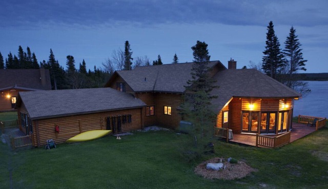 Tuckamore Lodge Rentals - Main Cedar Lodge - Suite 10