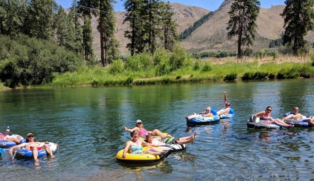 Twisp River Suites in Twisp
