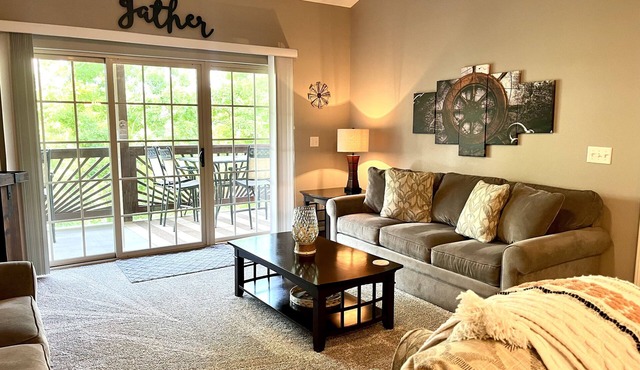 Upper Level Condo A-9 on Table Rock Lake by RedAwning
