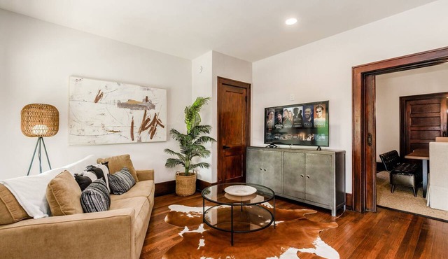 Urban Bohemian Chic - Heart of Columbus!