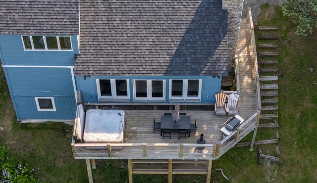 Views for Days | A/C | Hot Tub | Sauna | EV charging | 6 min to Stratton!
