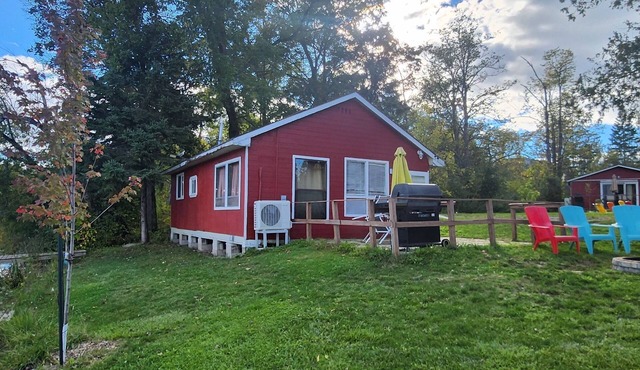Water Front 3 Bedroom Cottage 10