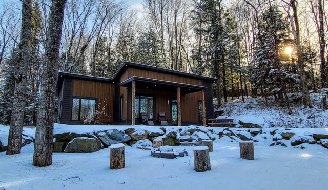 Waterfront Luxury chalet II-Lac Simon
