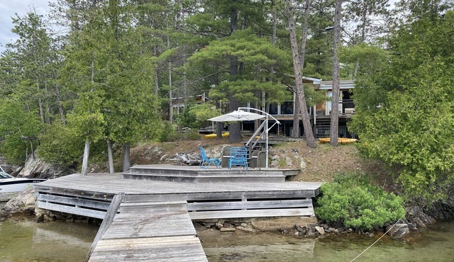 Waterfront Paradise on Private Point
