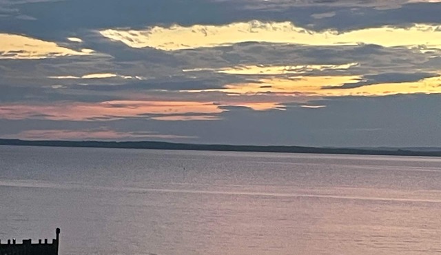 Waterview Cottage with Amazing Sunsets overlooking The Chesapeake Bay
