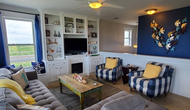 Welcome To Salty Kisses! Our 4 Bedroom Beach Cottage