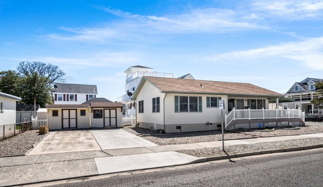 Welcome to this wonderful ranch style rental!