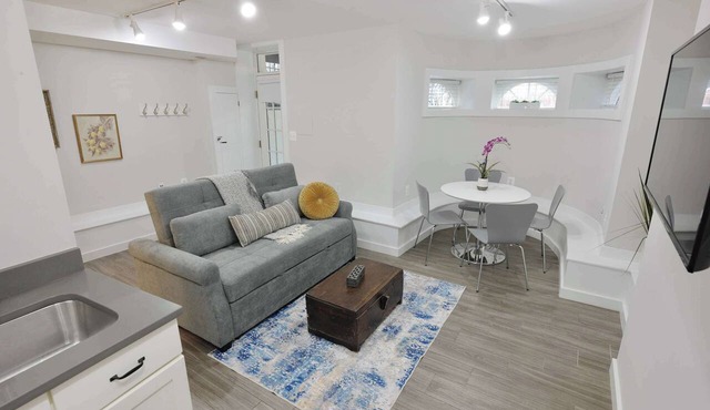 White Brick Retreat - Shaw